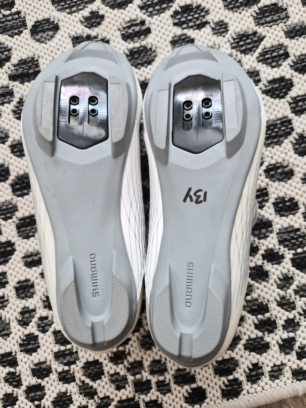 Shimano IC5 Women's ShoesWhite BOA Dial Athletic Sneakers NEW - Picture 4 of 4